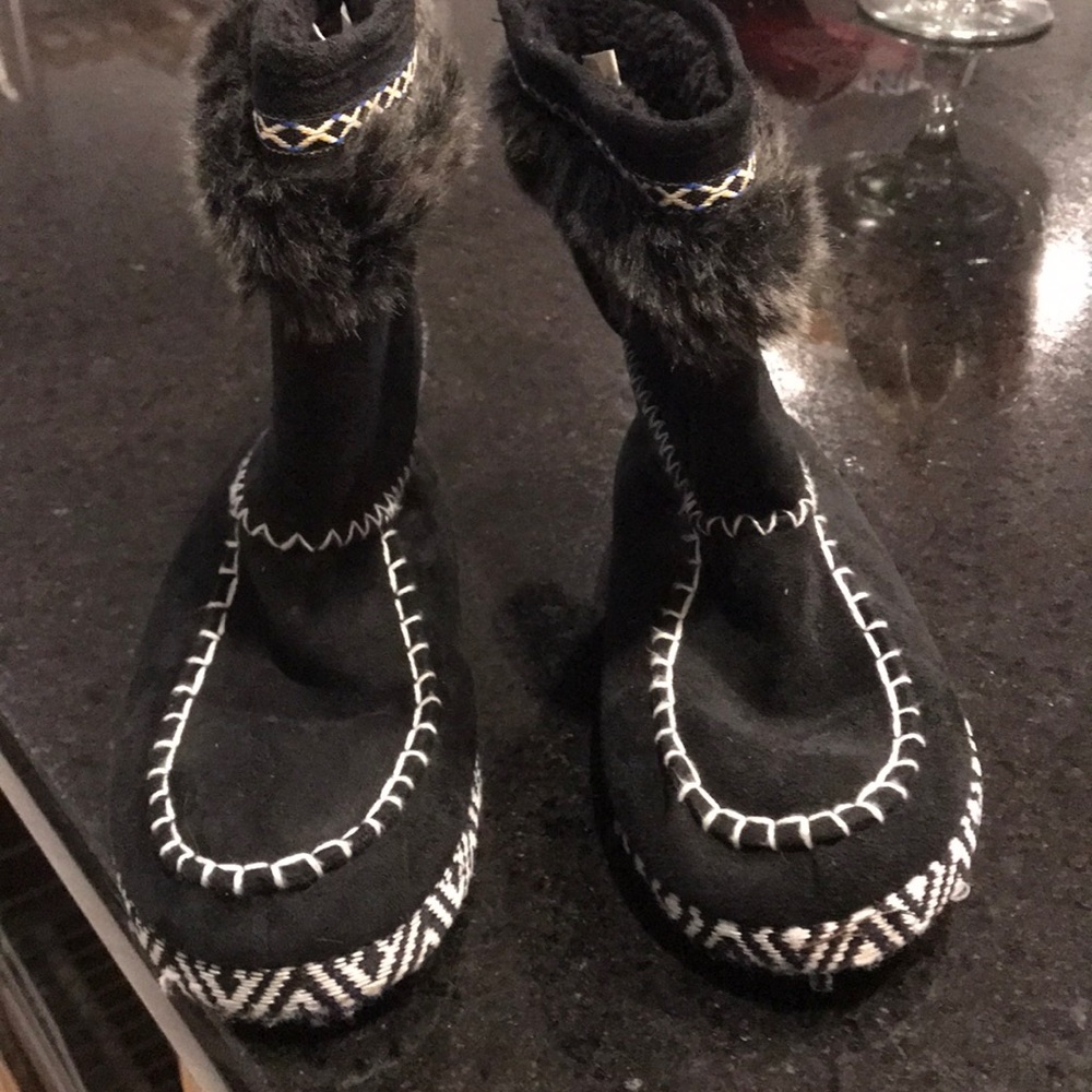 Slipper boots